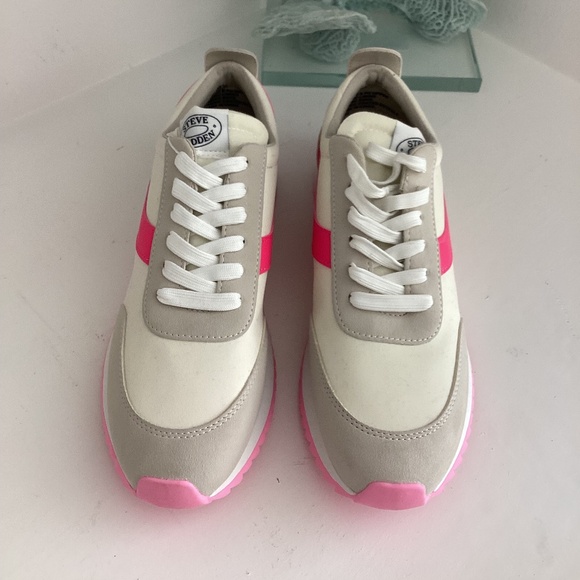 ~HOST PICK~NEW STEVE MADDEN NEUTRAL AND PINK SNEAKERS SHOES Sz 8 - Picture 5 of 8